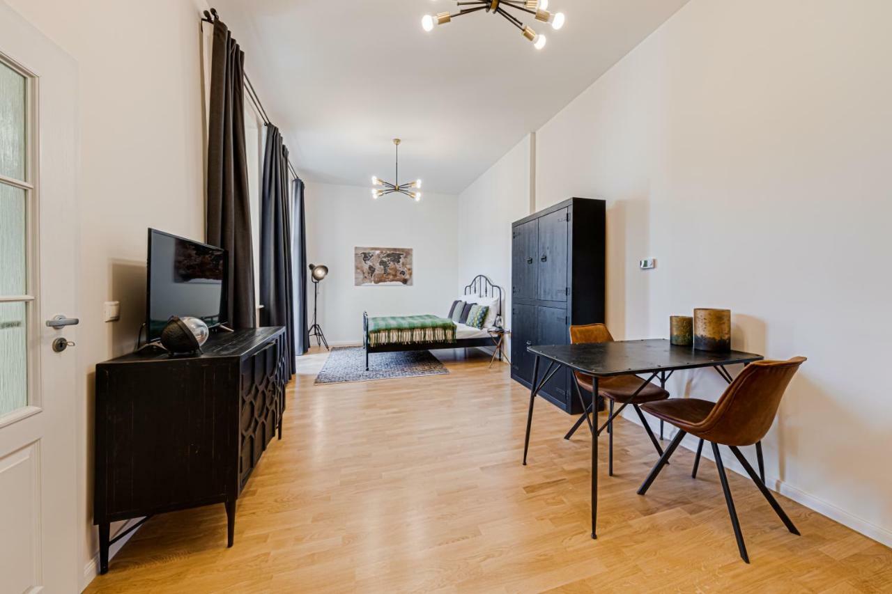 My Prague Apartments Stepanska Екстериор снимка
