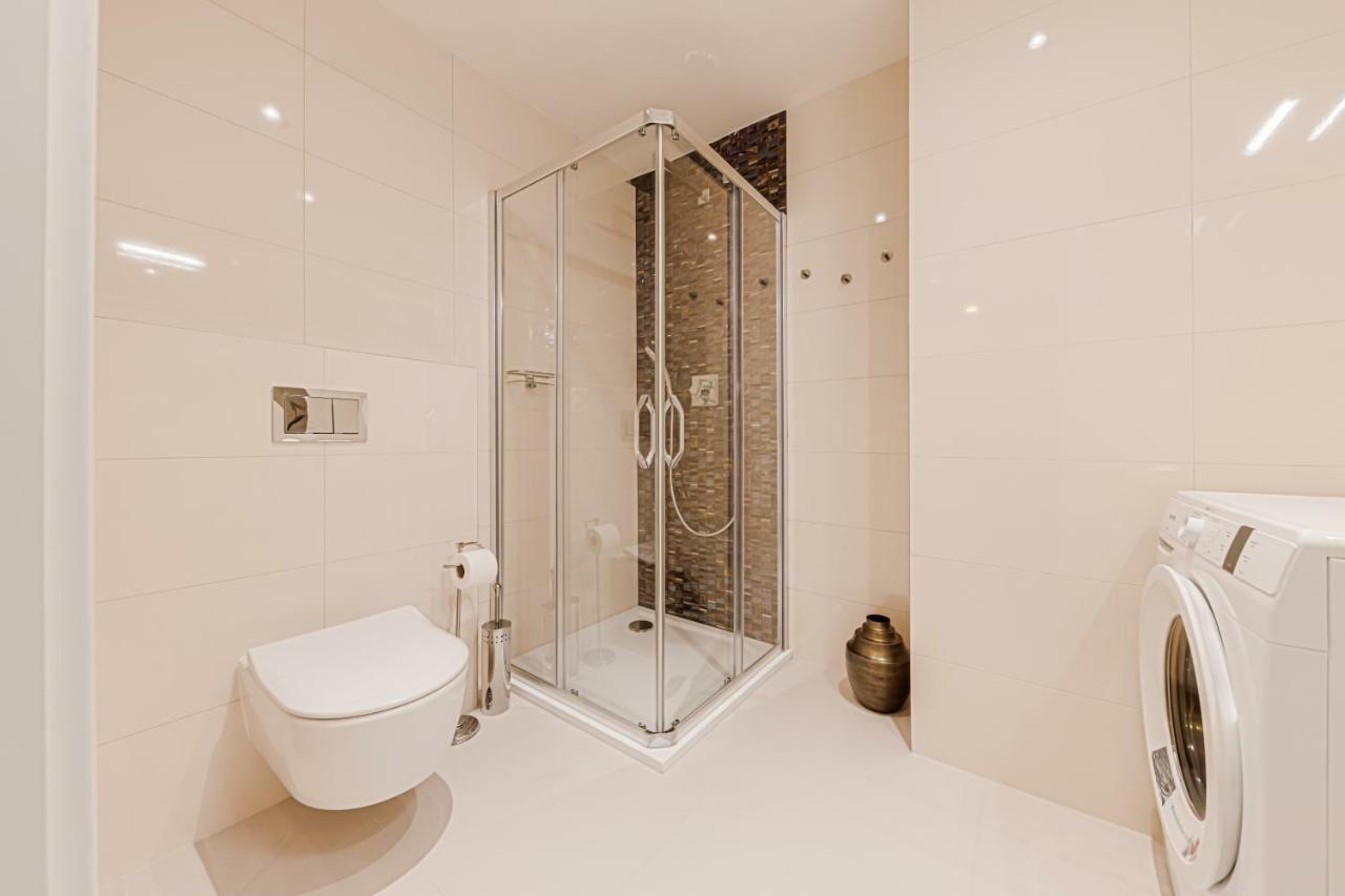My Prague Apartments Stepanska Екстериор снимка
