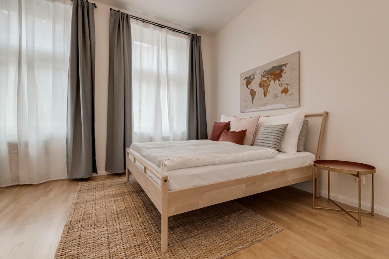 My Prague Apartments Stepanska Екстериор снимка